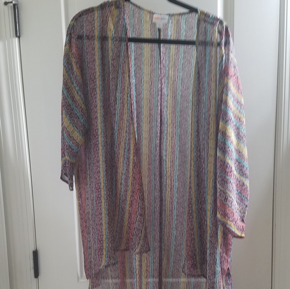 Lularoe Lindsey with swirl print